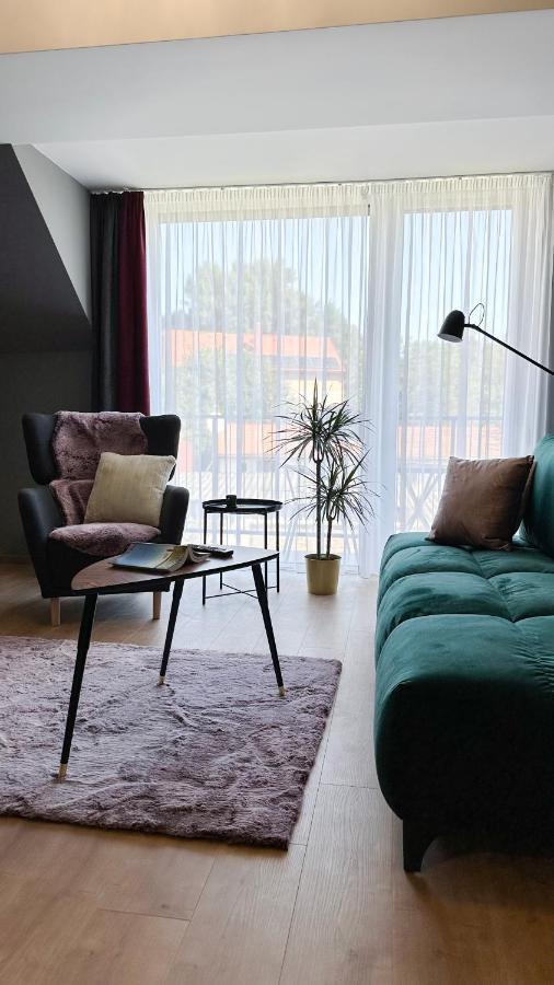 Linden Apartman 107 Glamour (Adults Only) Mosonmagyaróvár Kültér fotó