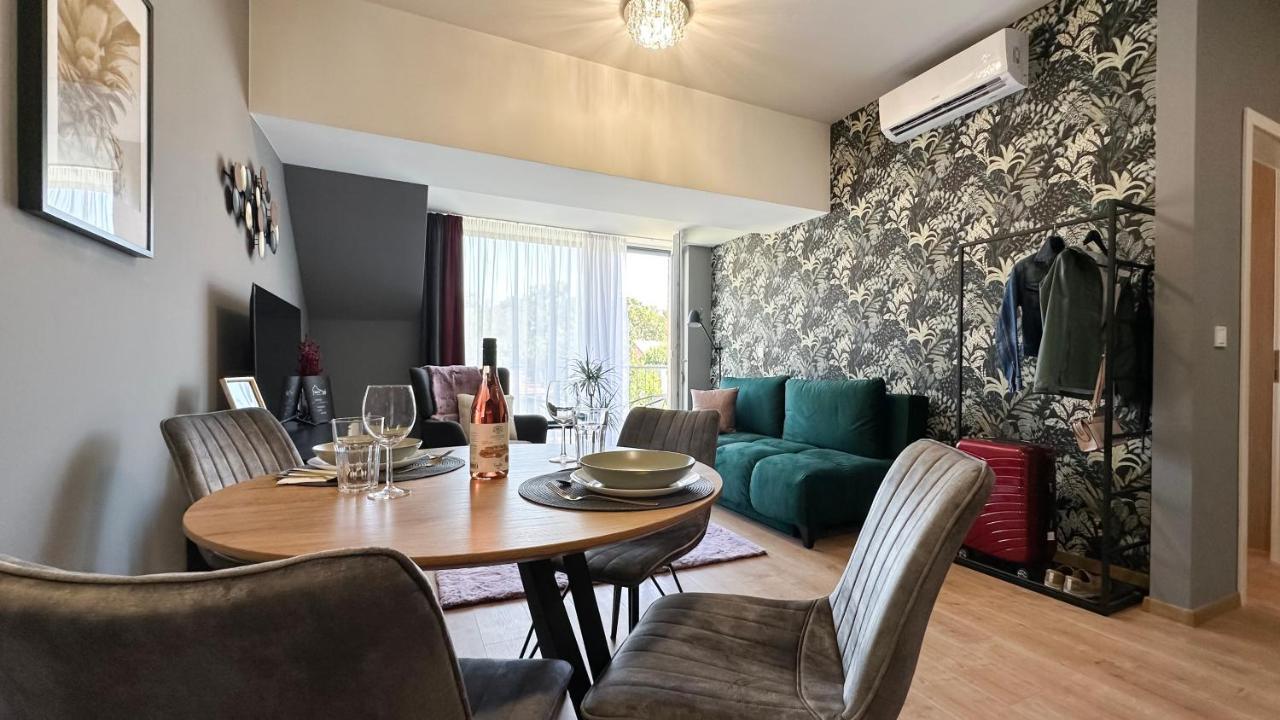Linden Apartman 107 Glamour (Adults Only) Mosonmagyaróvár Kültér fotó